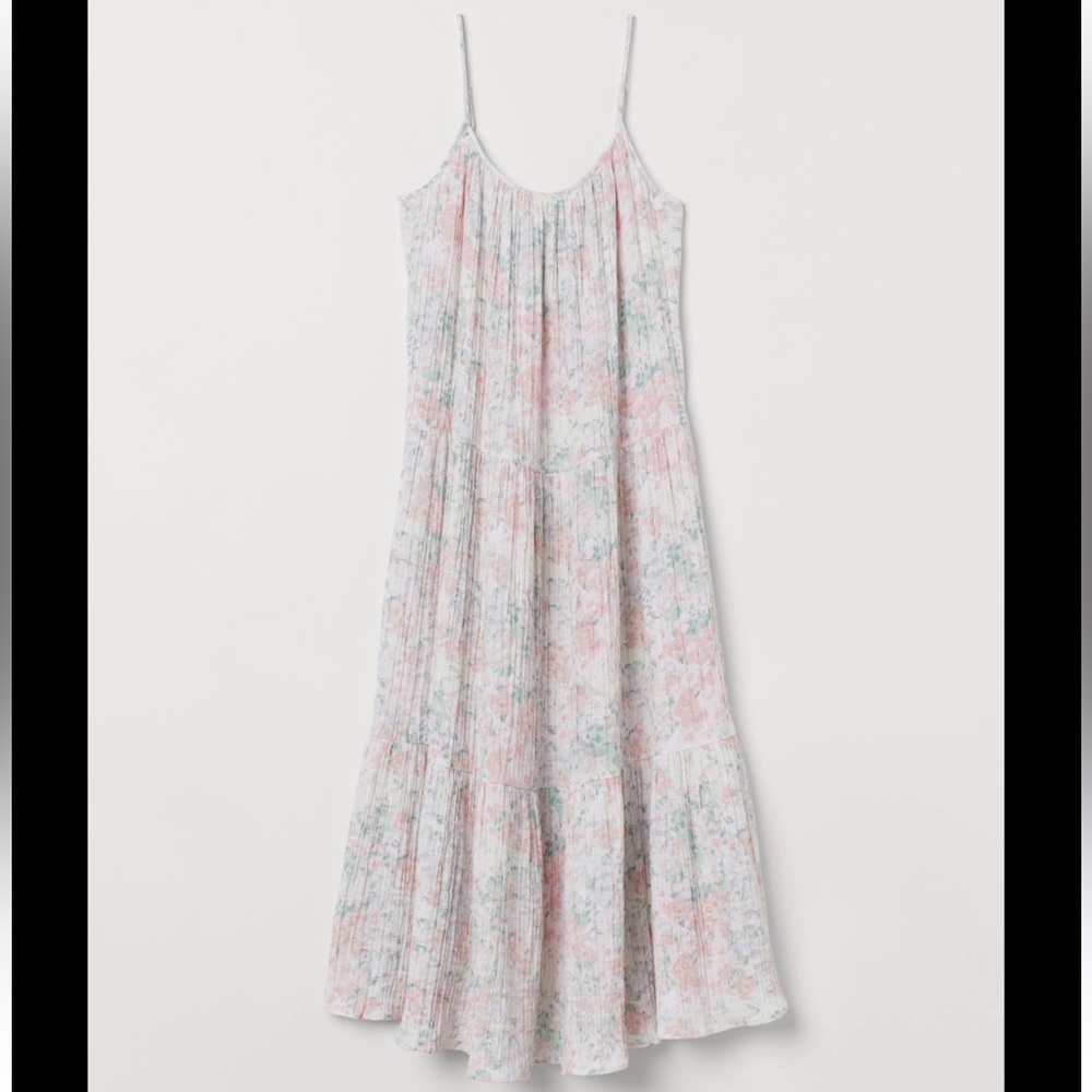 H&M Crinkled Cotton Floral Dress